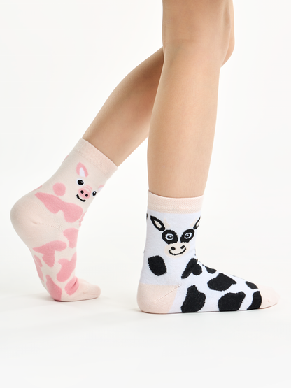 kids-socks-cow-piggie-23/239680bdd77efd7c8ec355e316aee91856889c9b