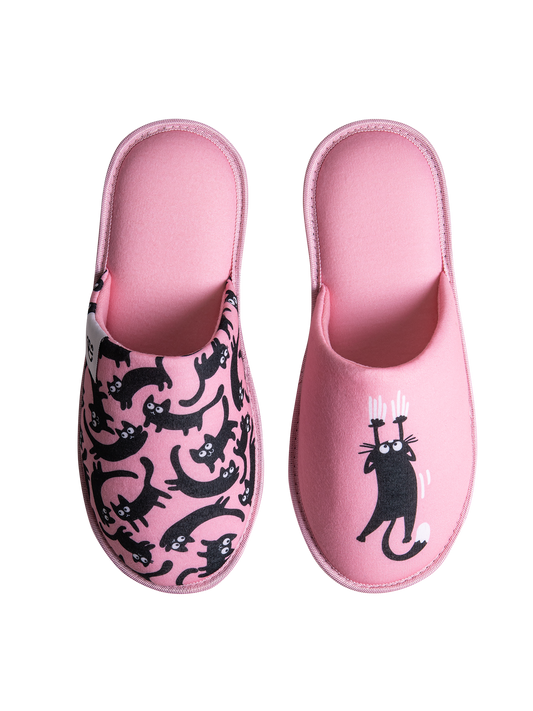 slippers-pink-cats-57/5783c2a639d080245165e2210eba1f31c4c7314e