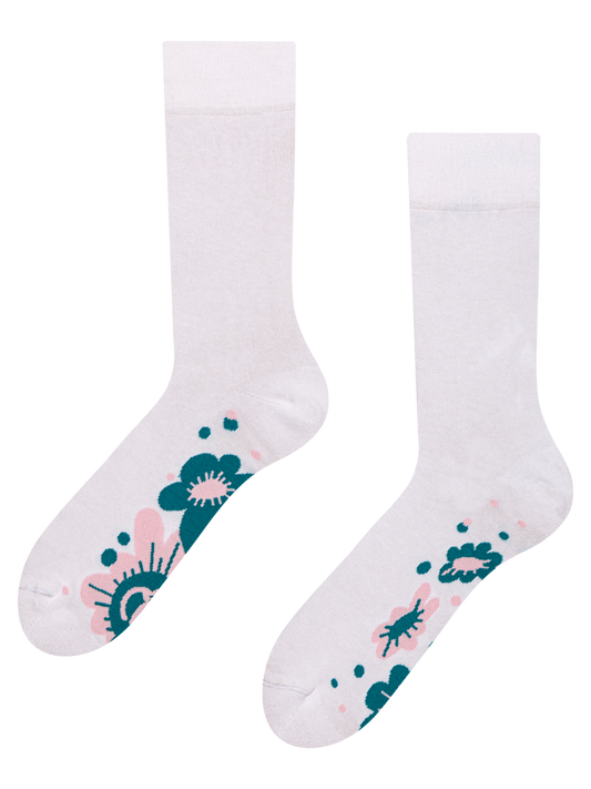 regular-socks-pastel-flowers-9e/9ec9f9d4e12302eeaaffadebb412b7b4d03ea60f
