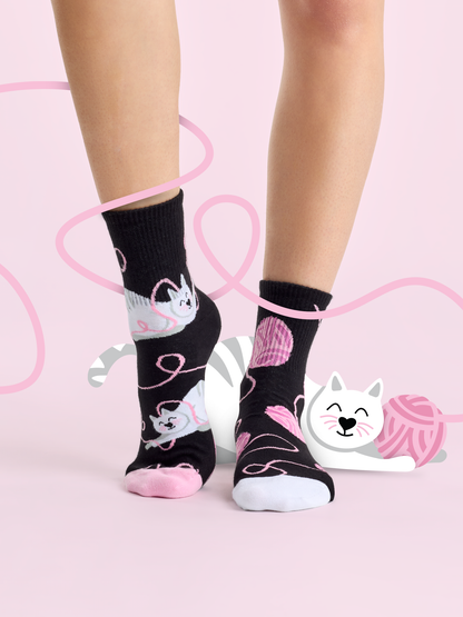 crew-socks-cat-ball-f4/f4cb287849276489bacf0c41b0127468298b0de5