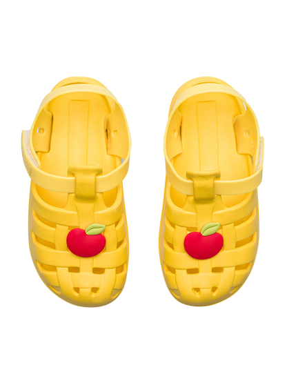 yellow-kids-sandals-77/77b42df1554e6c0dcf7cce845489a4fcd14aa786