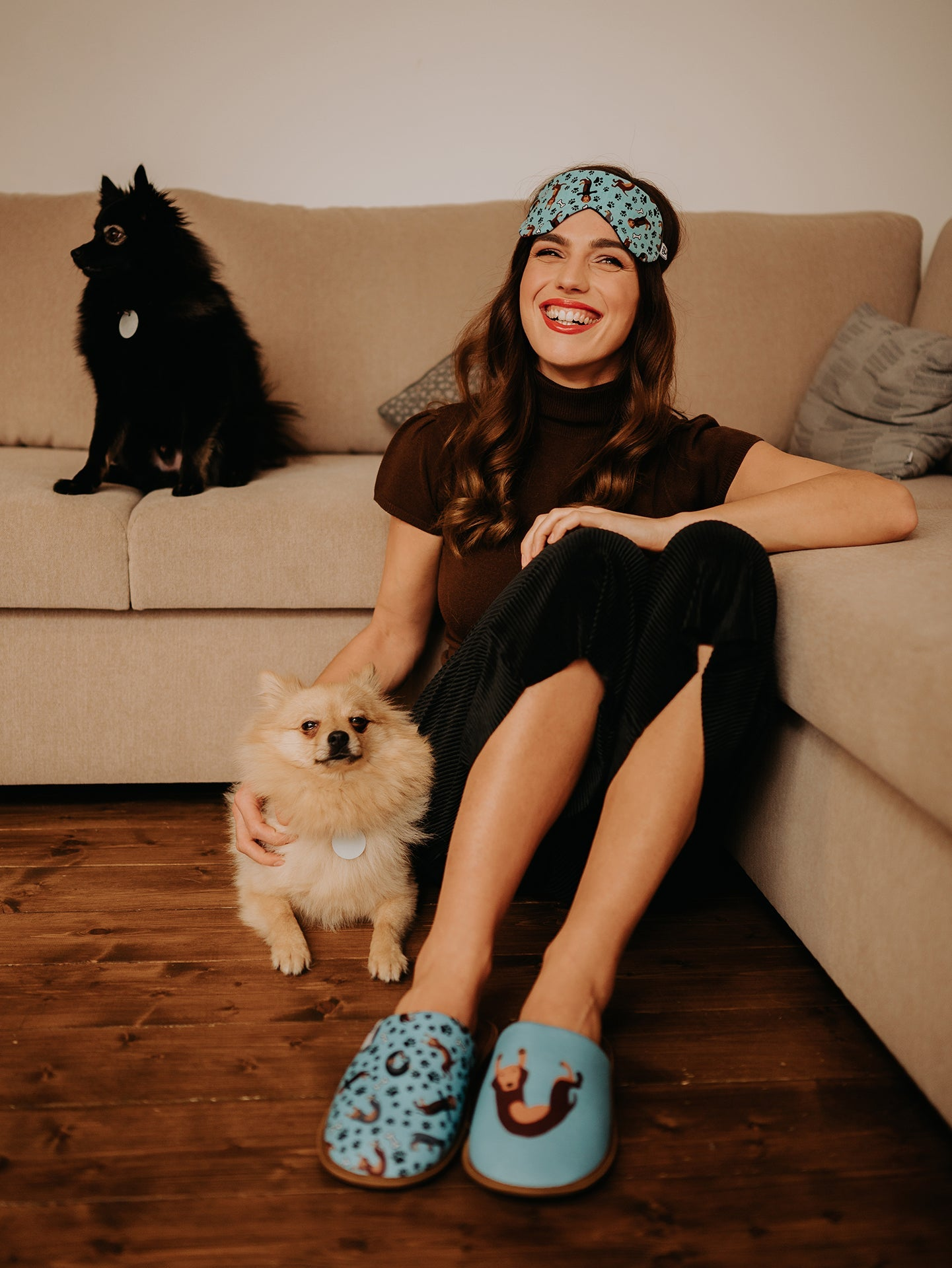 slippers-dachshund-73/73c6c153fa55f9ba03429b714306793980edfdbe