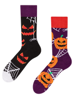 regular-socks-scary-pumpkin-f8/f837f4f8fe7513b8c792791bdf35f5c80aec4a91